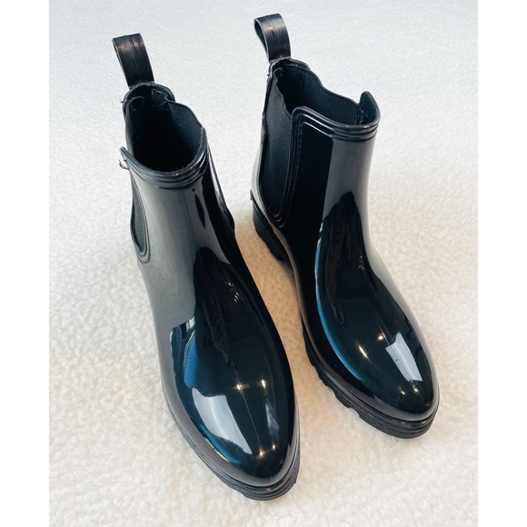 FRENCH CONNECTION • Black Chelsea Ankle Rain Boots - Picture 6 of 16